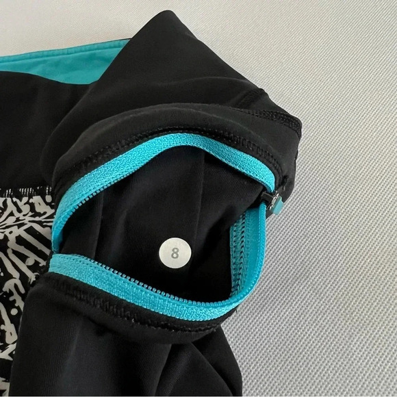 Lululemon Run Top Speed Crop Size 8 Brushed Animal Print White Black Legging - Picture 8 of 10